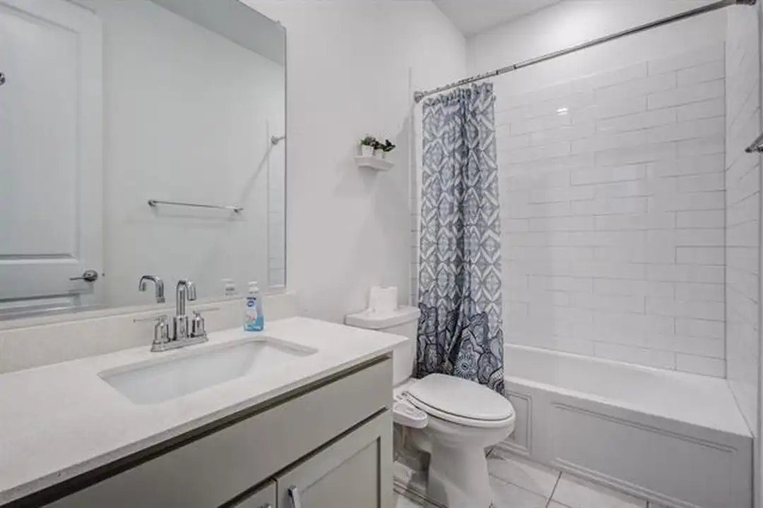 7597 Sanctuary Dr - View 4
