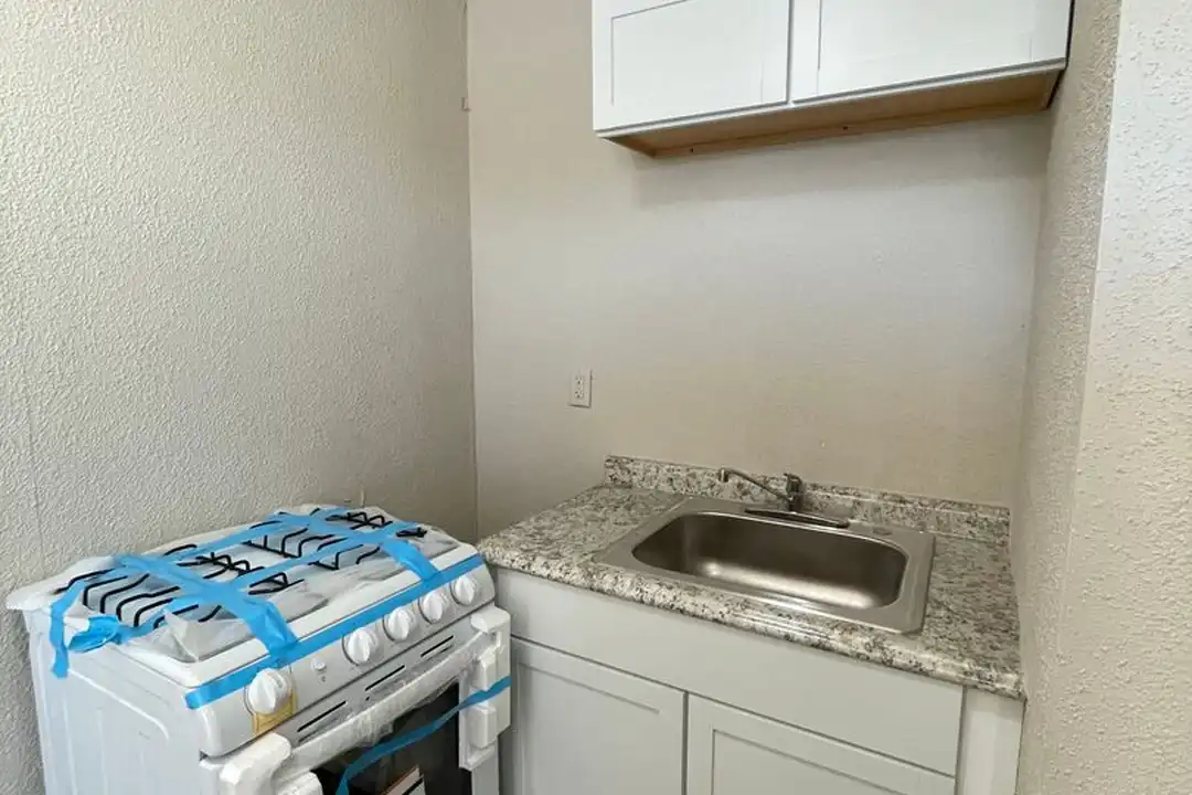 1026 8th St unit Unit 2 - View 4