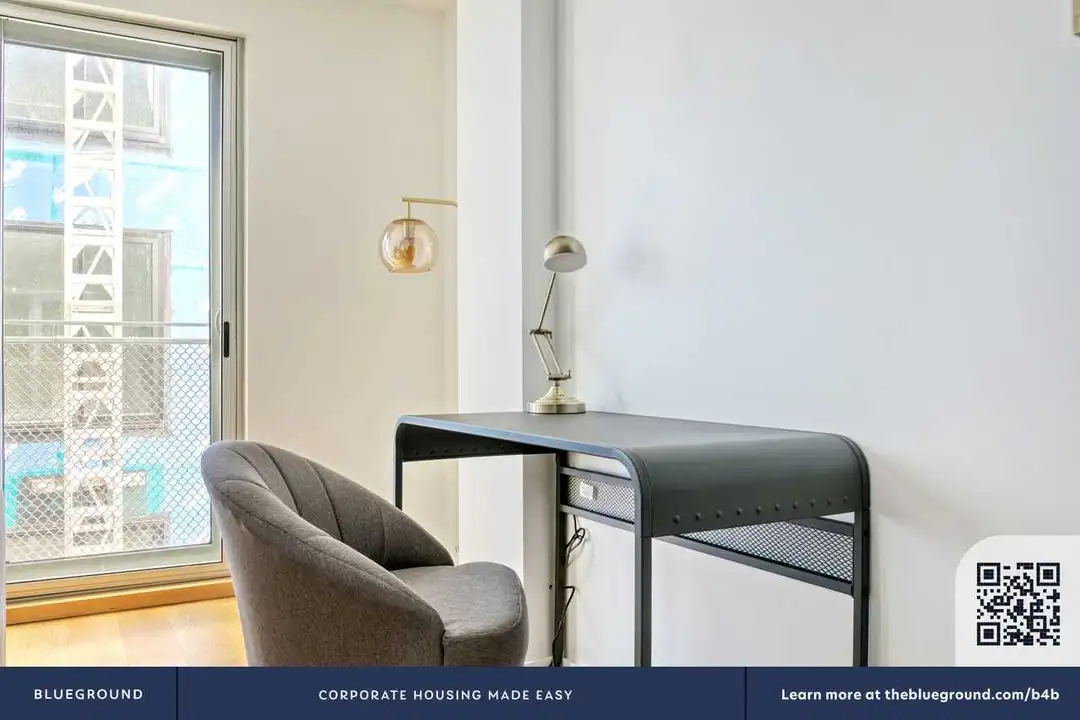 26 W Broadway unit 581 – pohled 5