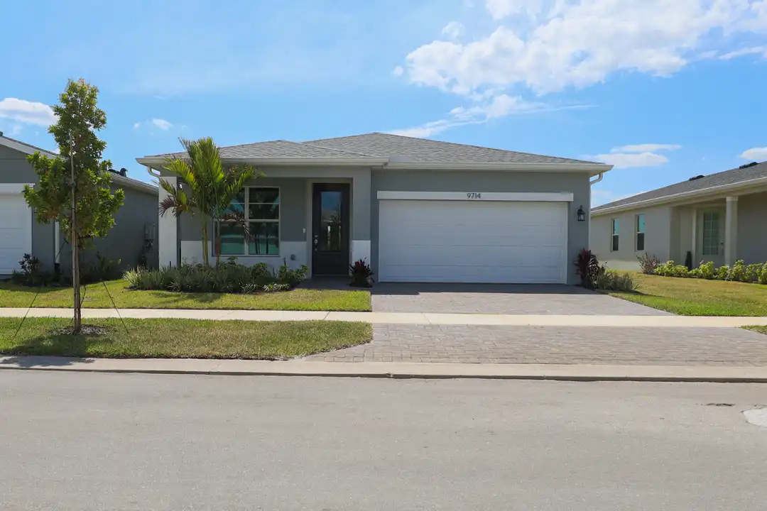 9714 SW Indra Wy - View 2
