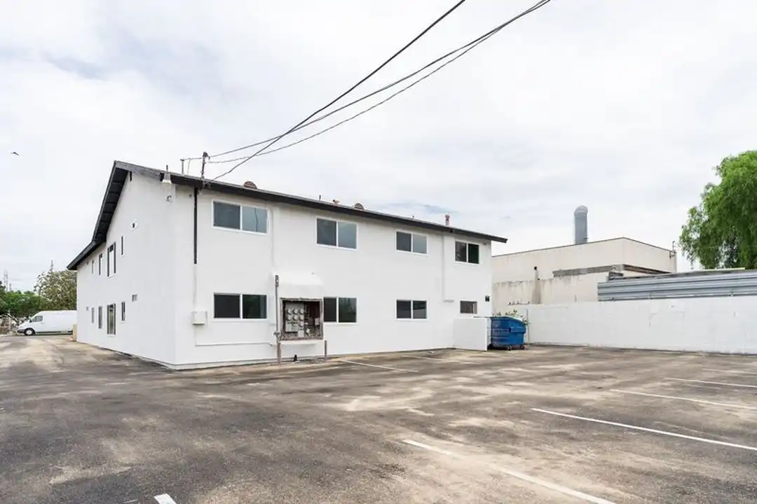317 Tremont St unit 5 - View 6