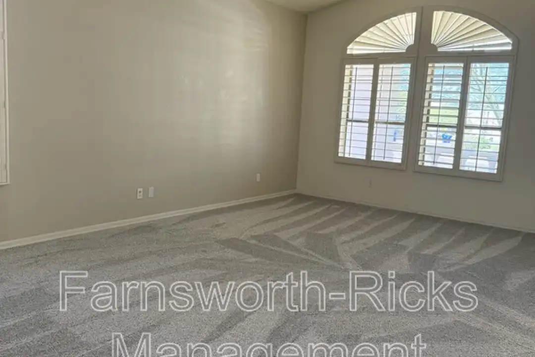 3625 N Katmai - View 2