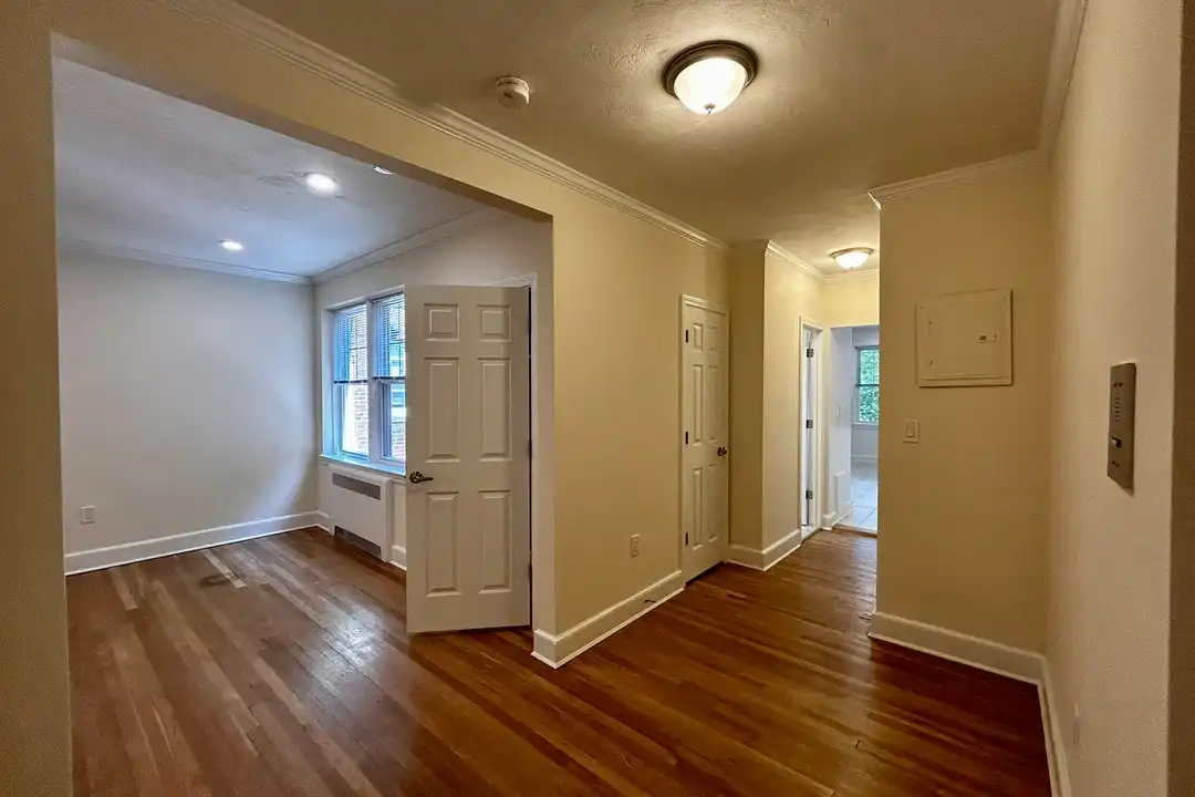 71 Kilsyth Rd unit 2A - View 5