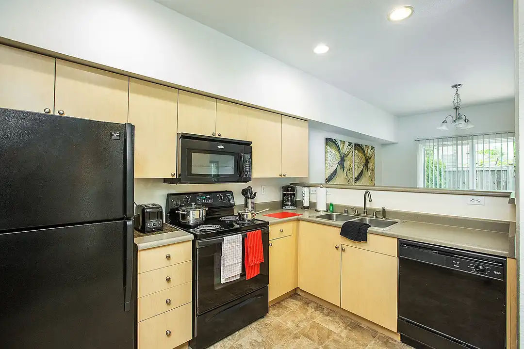 Borgata Apartments & Townhomes - View 3
