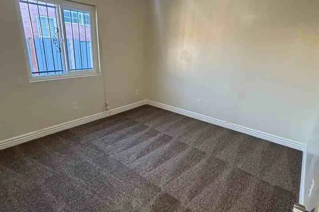 632 E 113th St - View 6