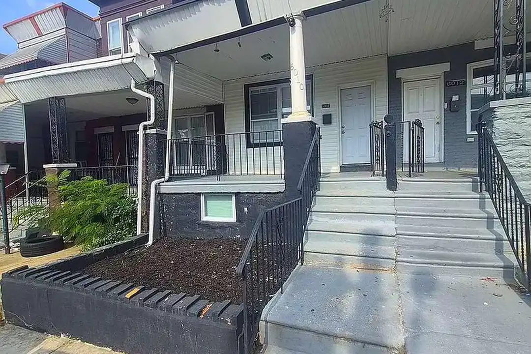 6010 N Lambert St – photo 1