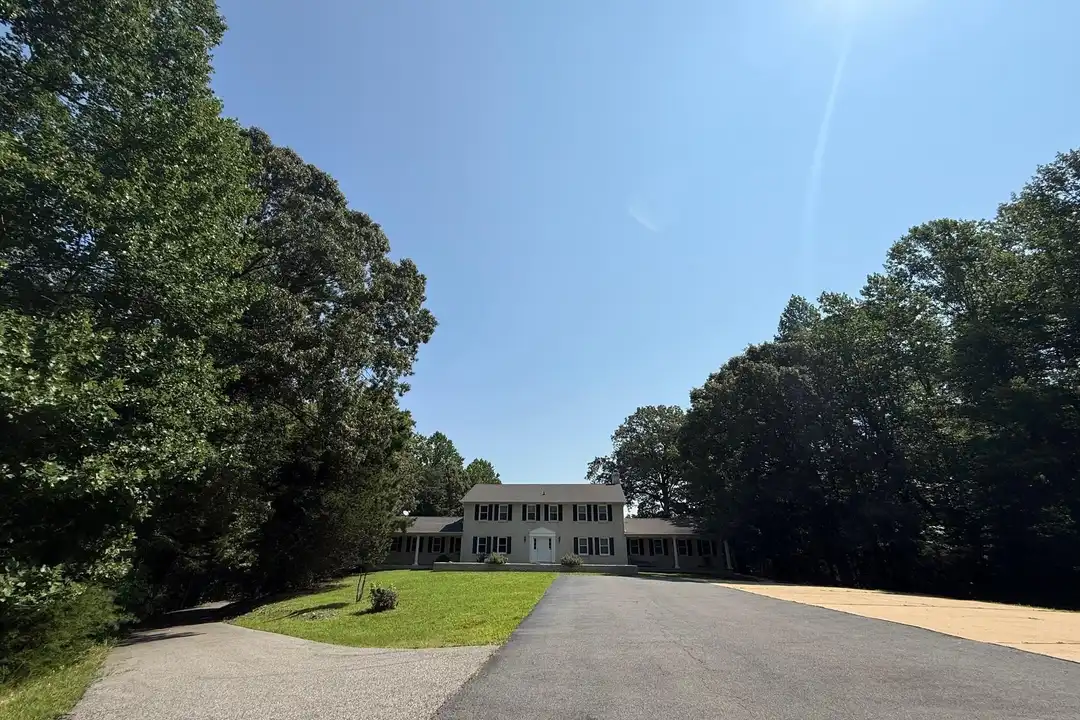 46420 Rue Purchase Rd #4 – photo 1 of 21