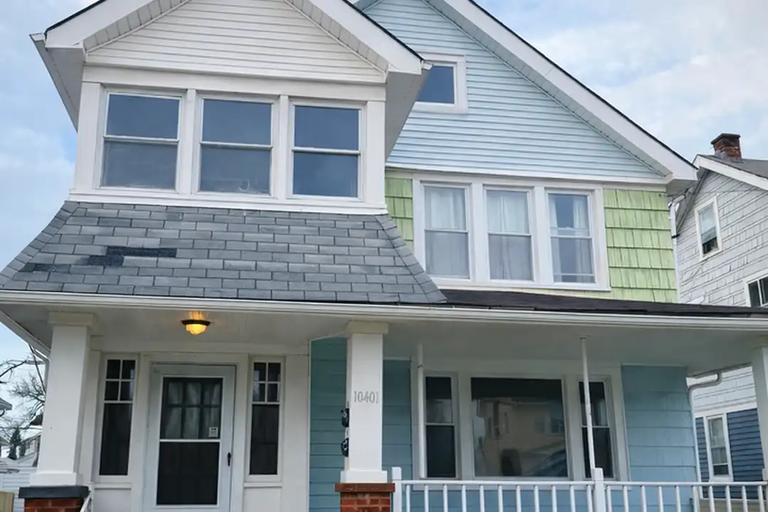 10401 Homeworth Ave unit Down – photo 1