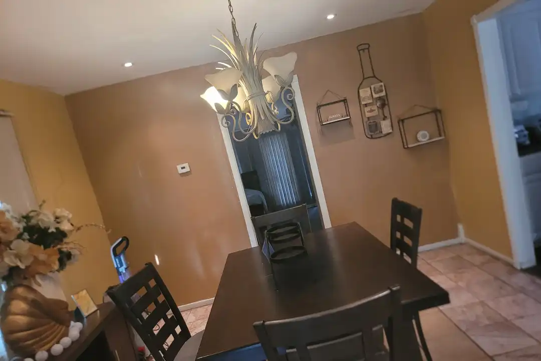 3926 Somerset Ave – photo 1