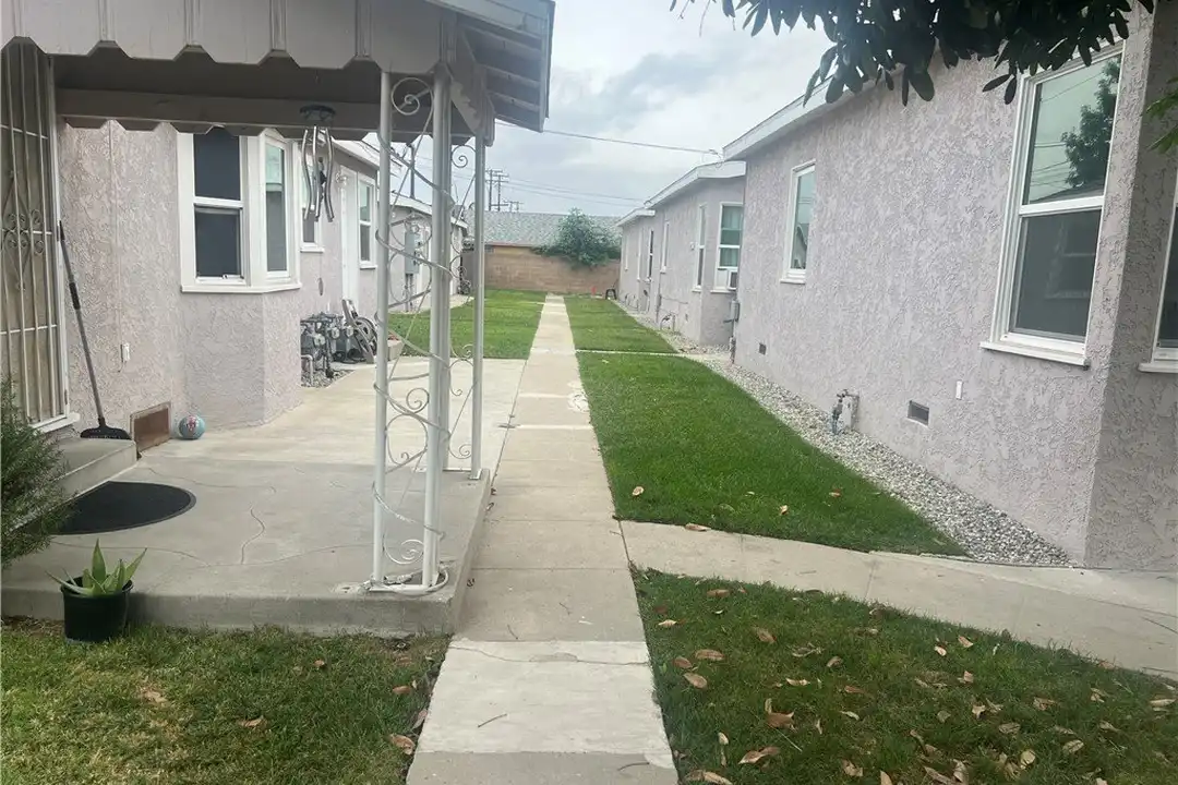9649 Harvard St - View 2