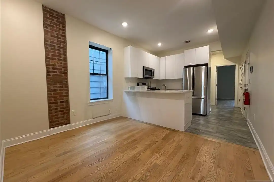 84 Van Wagenen Ave #1L - View 3