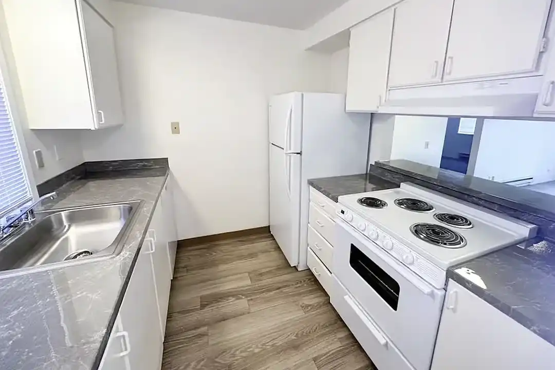Woodland Greens Apartments - View 4