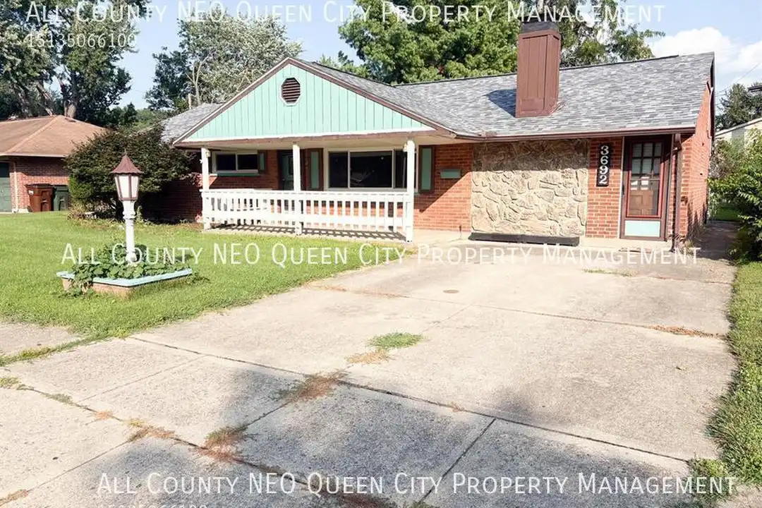 3692 Elmira Dr – photo 1