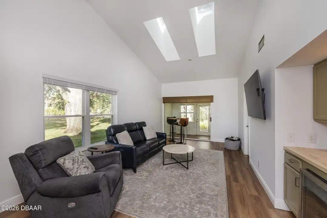 Apartment in Port Orange - View 3