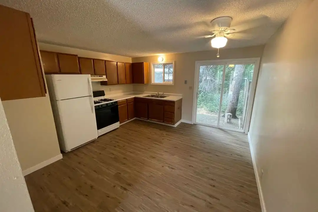 1515 Arthur St unit # 3 - View 6