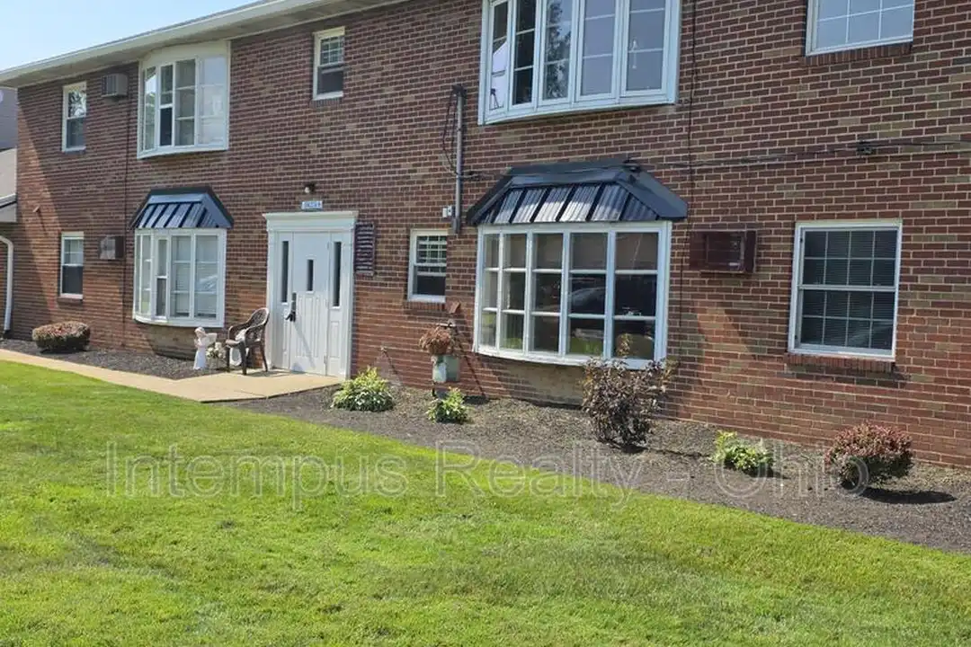 31622 N Marginal Dr unit A – photo 1 of 14