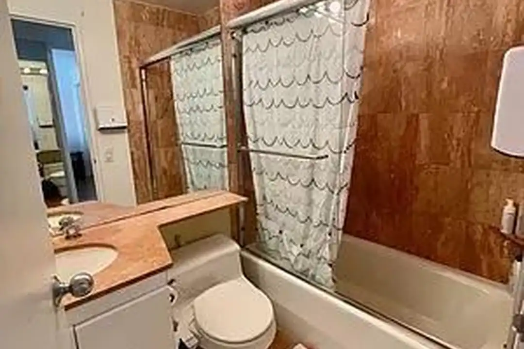 250 W 90th St unit 8K – další