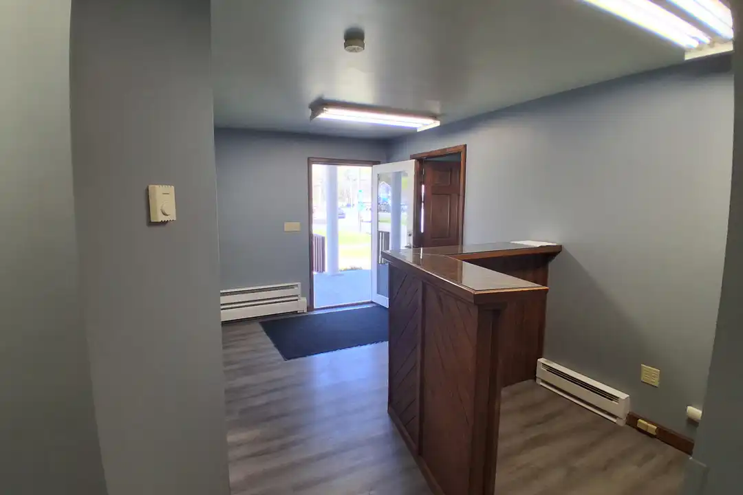 464 Main St unit 4 - View 2