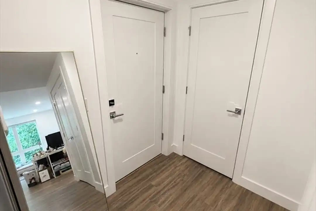 386 Market St unit 206 – další