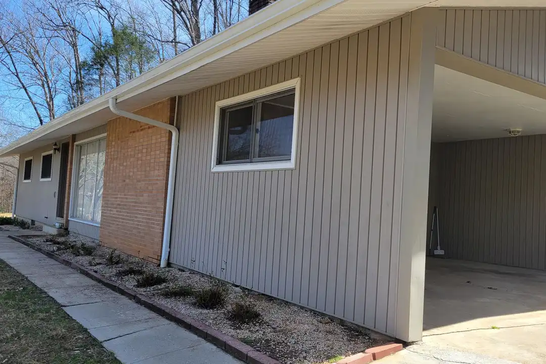223 Cherry St – photo 1 of 7
