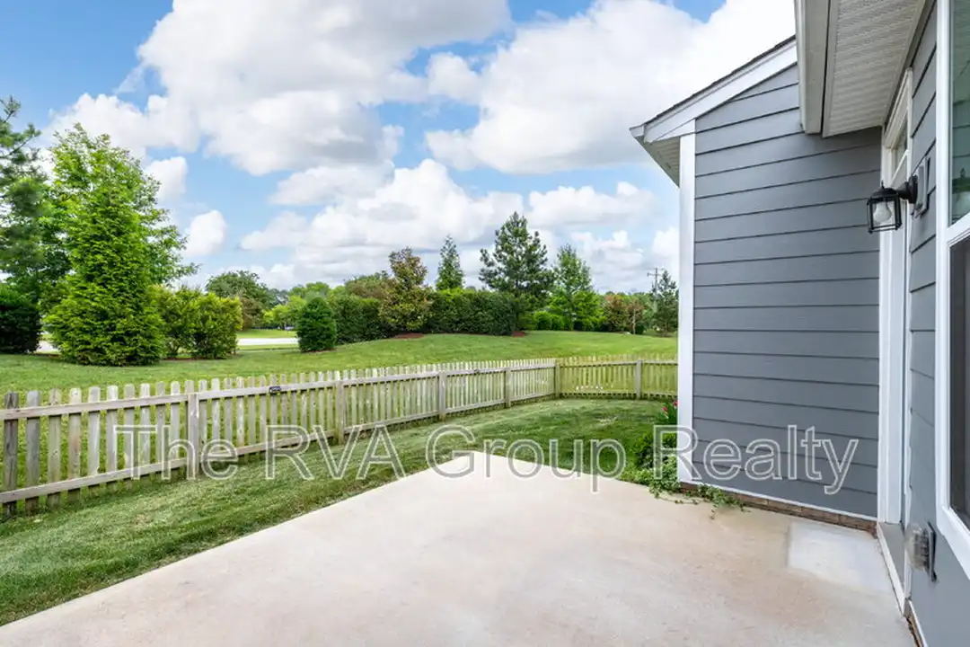 9065 Spring Green Loop - View 4