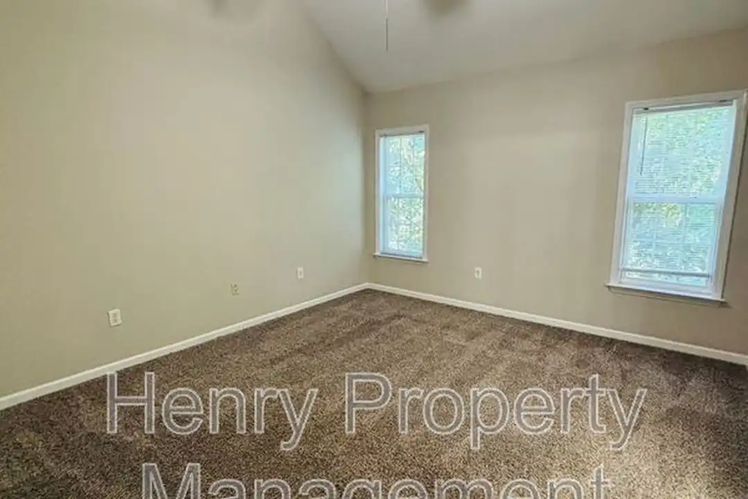 104 Back Woods Cir - View 6