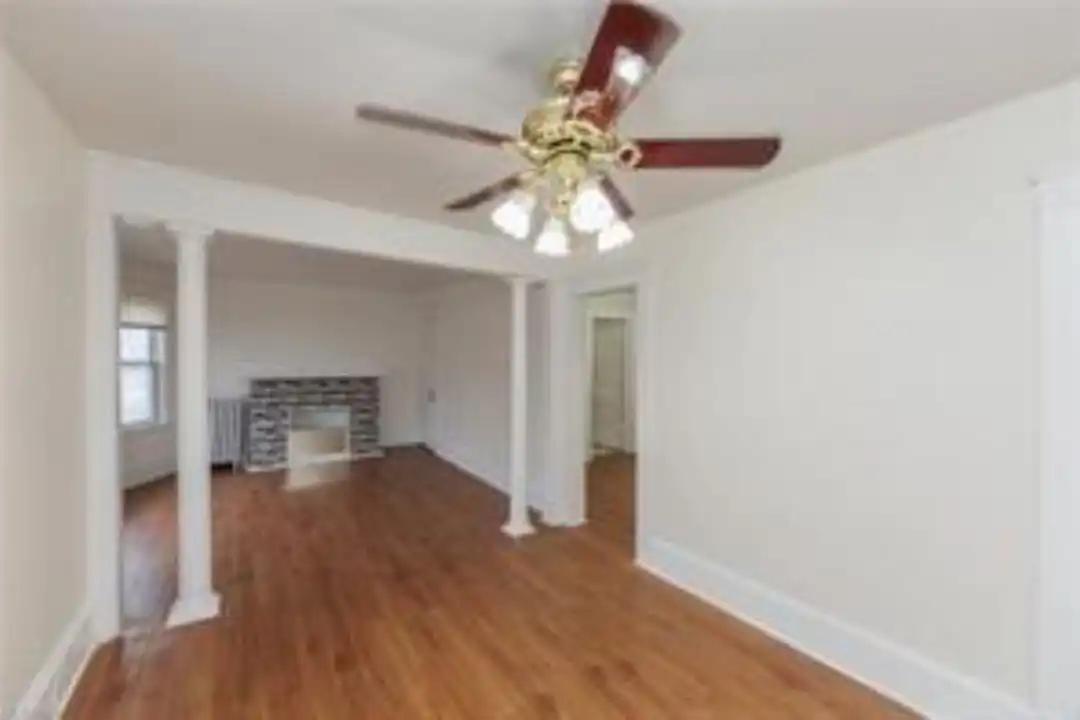 1794 W 54th St - Näkymä 5
