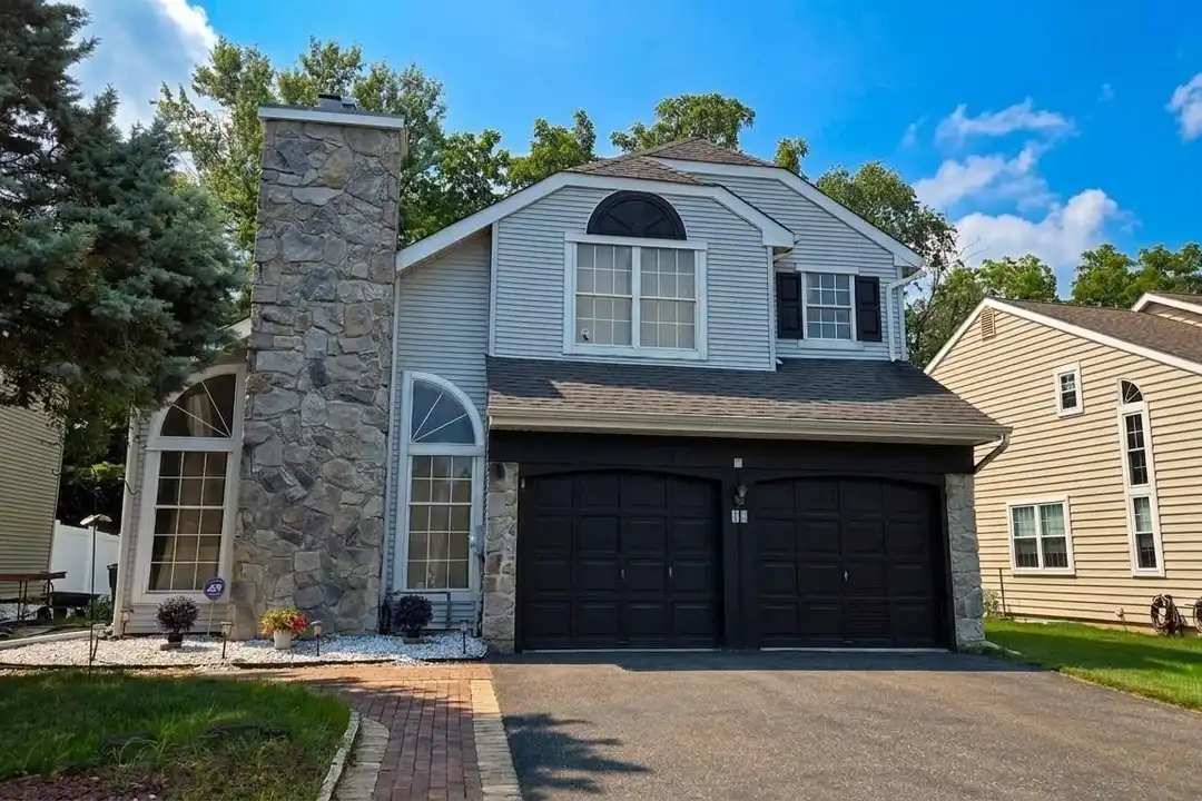10 Wesley Ln – photo 1