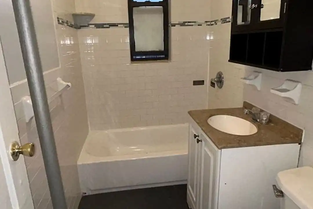 930 Avenue C unit B1 - View 5