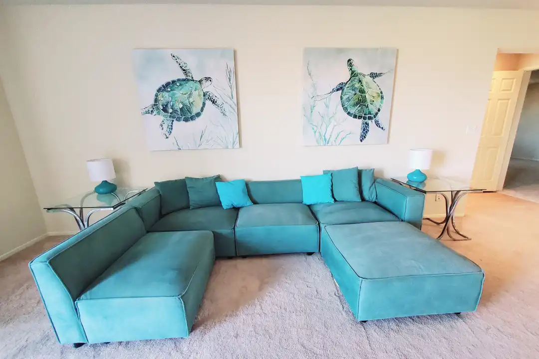 1217 Sangamon Ave unit 1 - View 2