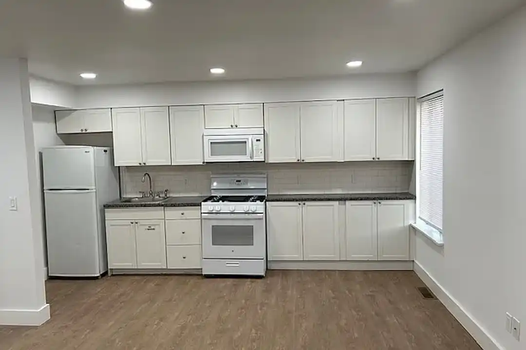 Woodland Country Apartments – photo 1 of 27