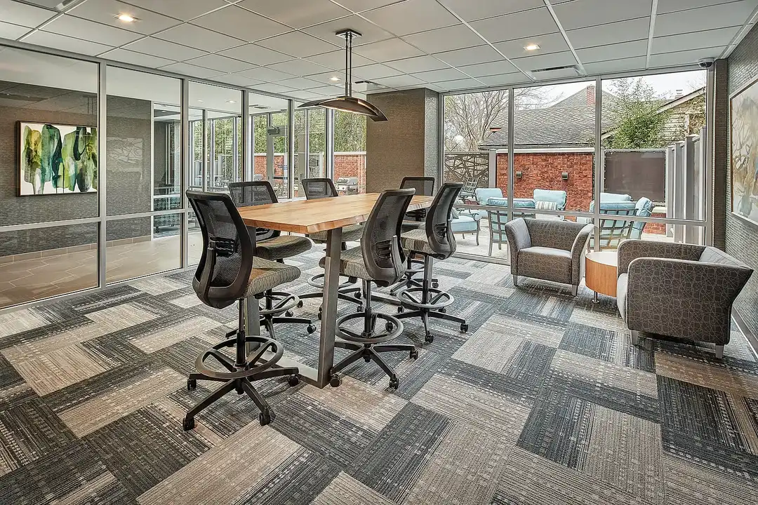Cherry Hill Apartments – photo 1