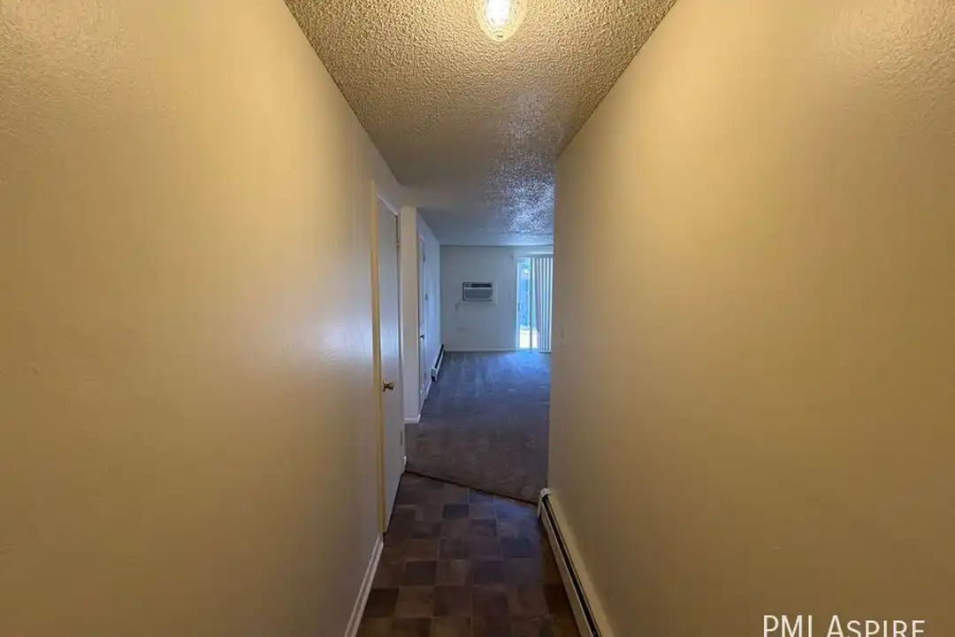 Apartment in Loveland - View 2
