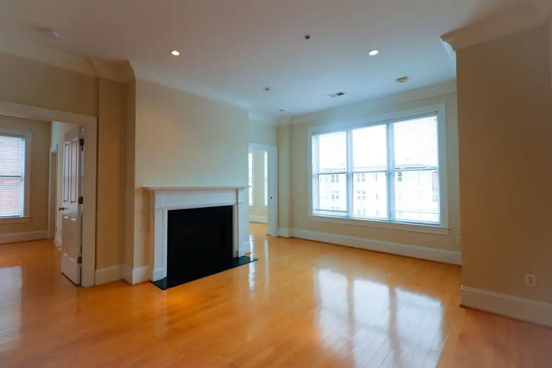 1640 16th St NW unit 307 - View 4