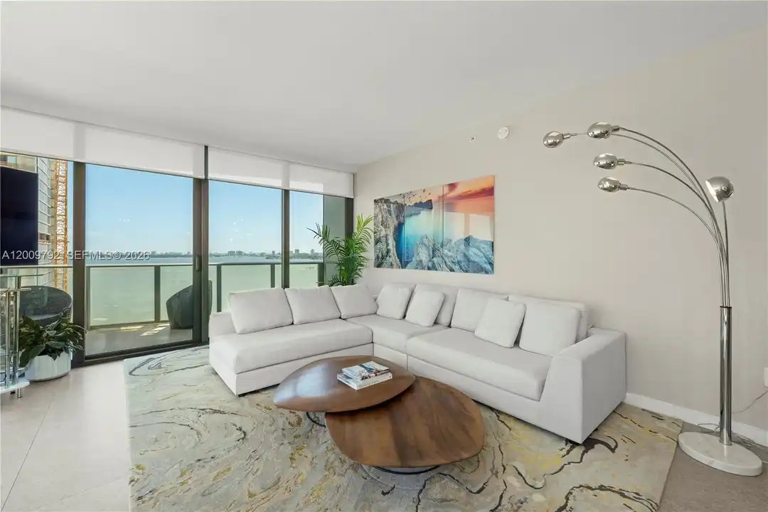 460 NE 28th St #2001 - View 6