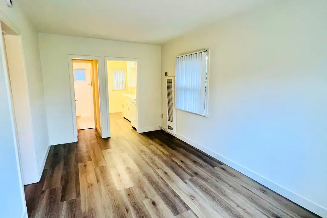 783 Freeman Ave unit 789 – photo 1