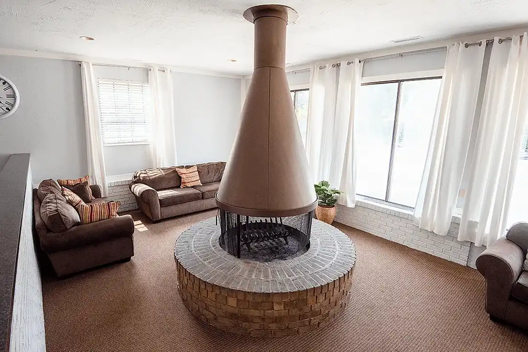 Cedarwood Village Apartments – photo 1