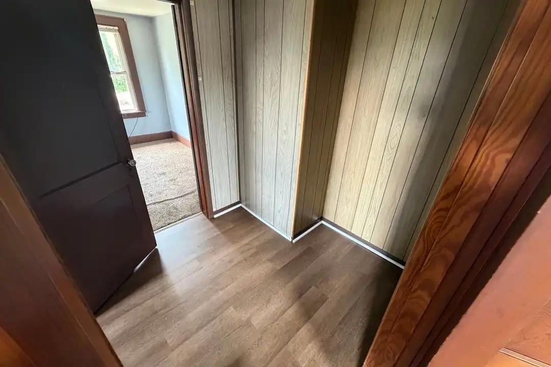 412 Buckeye St unit 412 Buckeye – photo 1 of 26