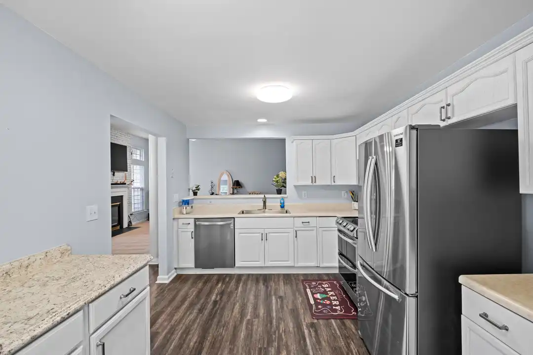 6601 Courtland St - View 3