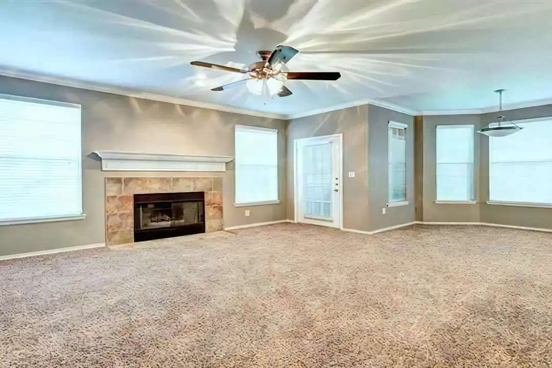 902 Cushing Dr unit 224 - View 6