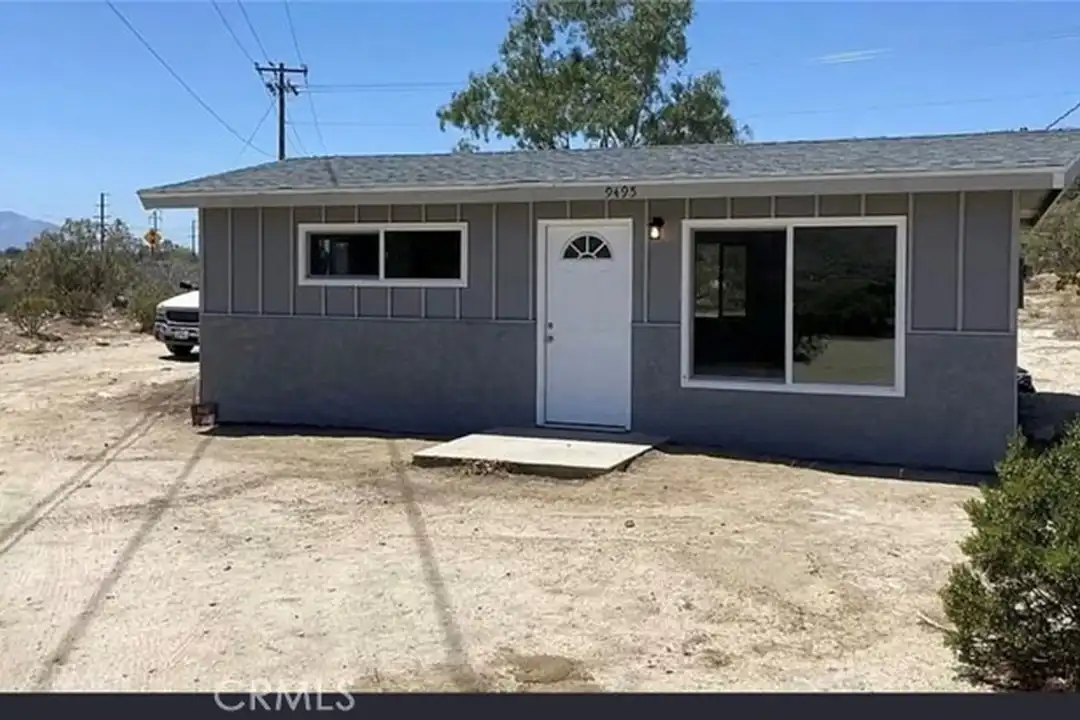9495 Bella Vista Dr - View 2