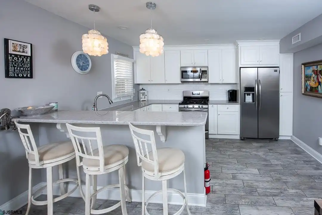 109 N Washington Ave #A - View 4