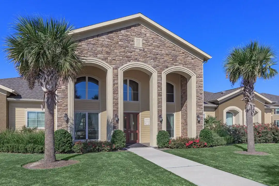 332 Independence Dr unit 103 - View 4