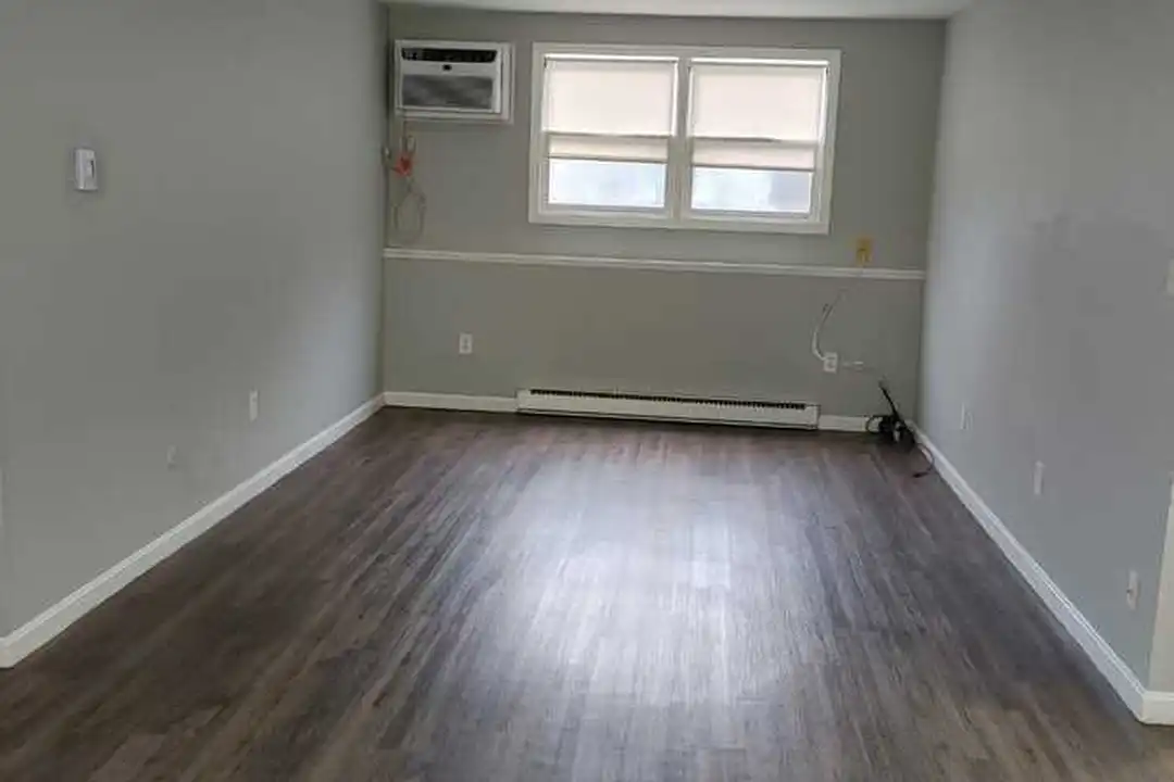 238 Maple St - View 6