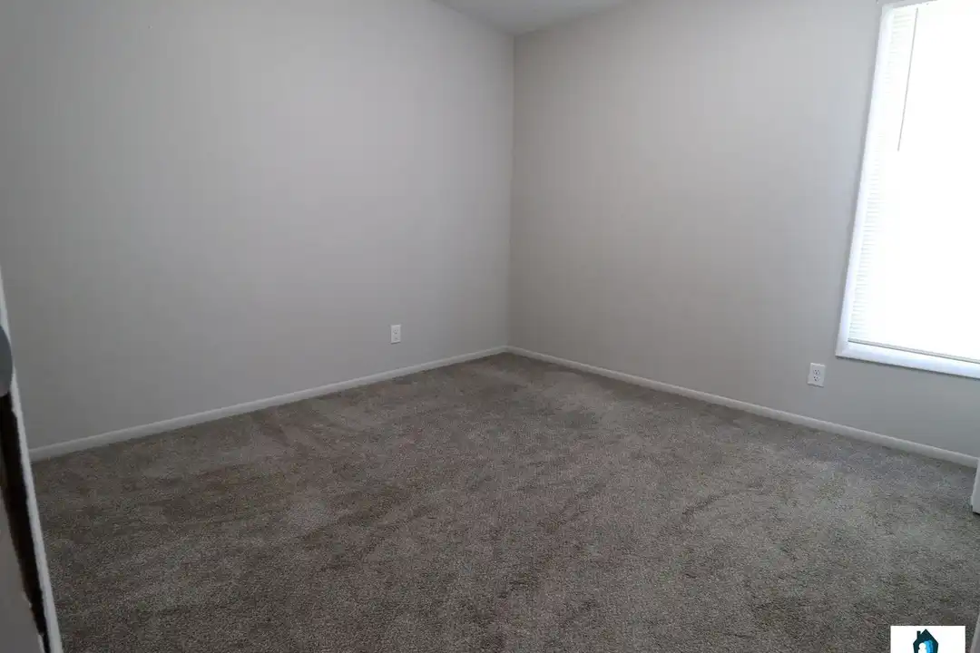 2252 W St unit #2 - View 5