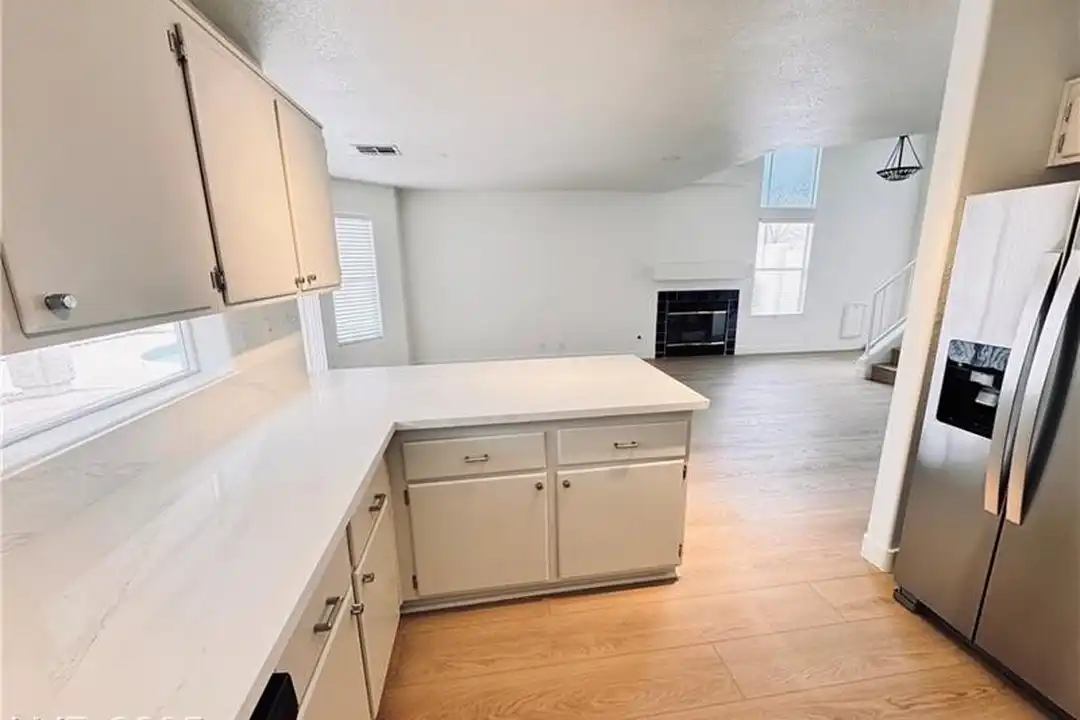 6608 Lund Dr - View 2