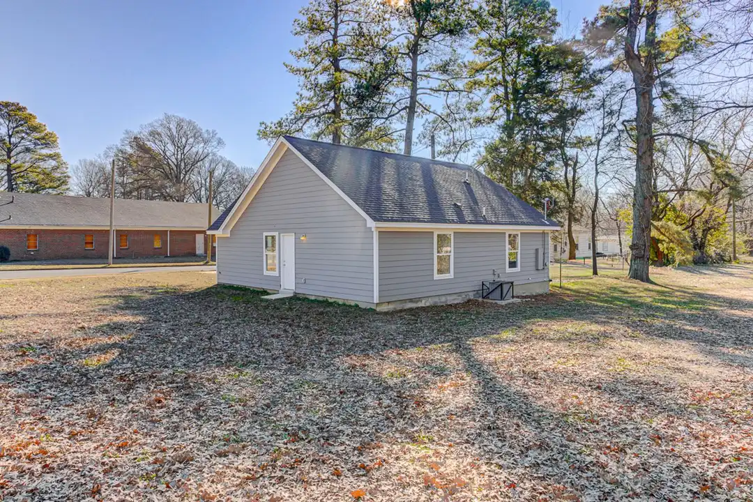 2927 Beechmont St - View 5