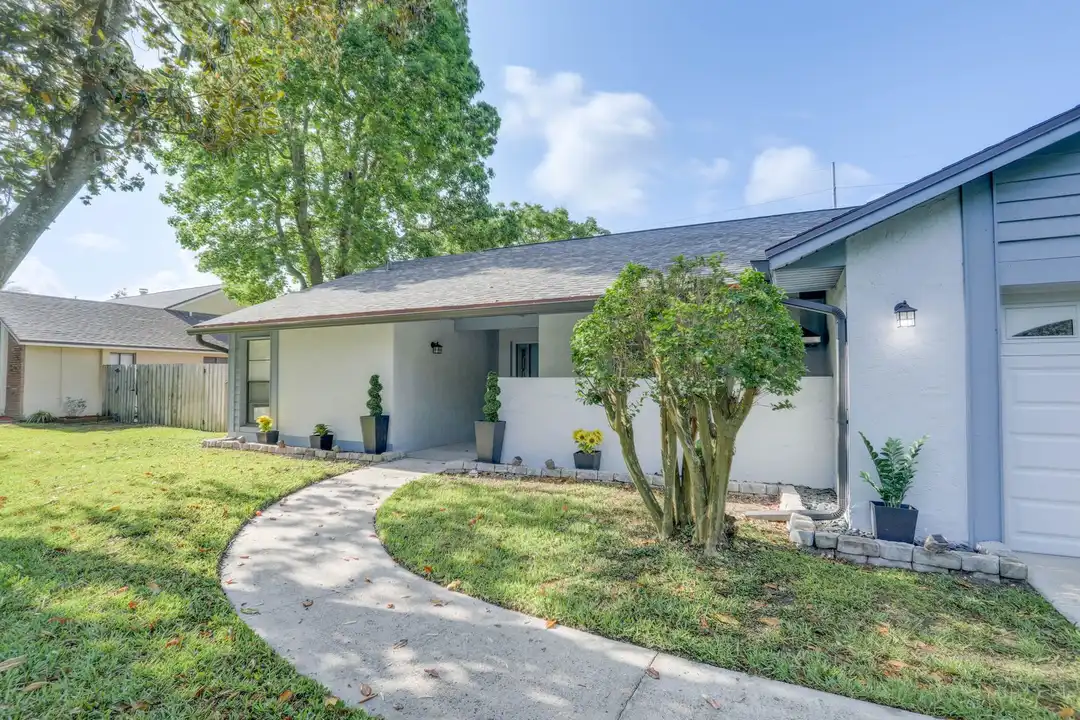 4702 S St Brides Cir – pohled 2