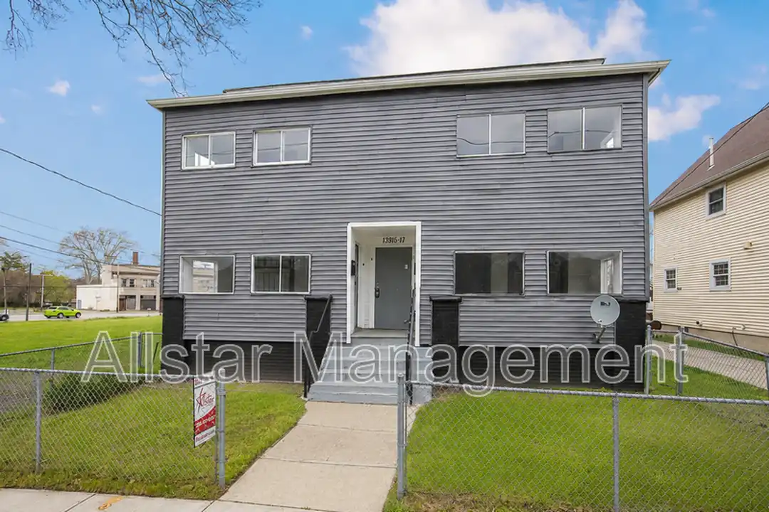 13815 Idarose Ave unit # 1 – photo 1