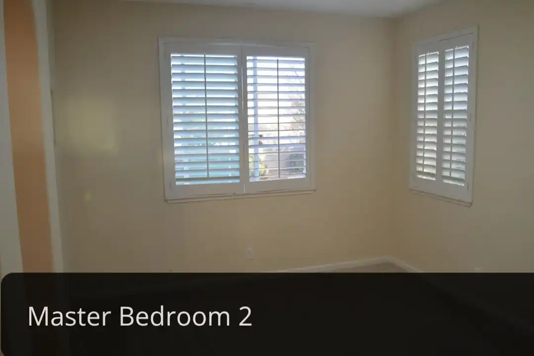 5028 Ocean Ln - View 4